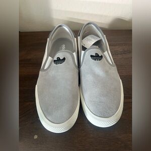 adidas Shmoofoil Slips size 12.5 NWB